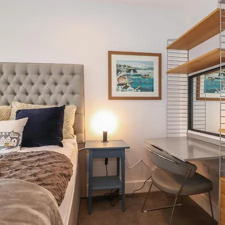 Yonder Lea Holiday home