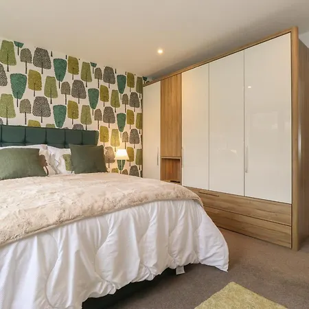 Semesterbostad Yonder Lea *