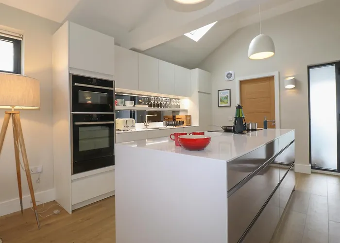 Yonder Lea * Windermere