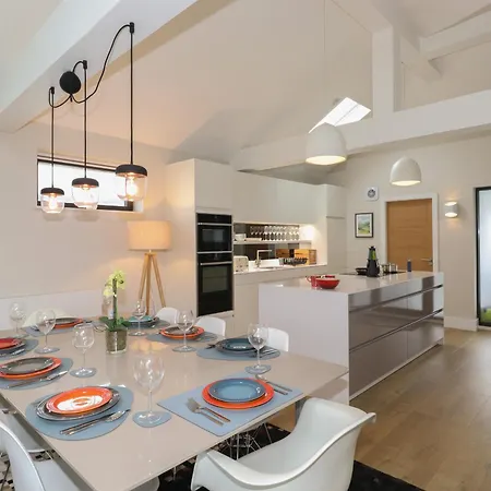 Yonder Lea Ferienhaus *